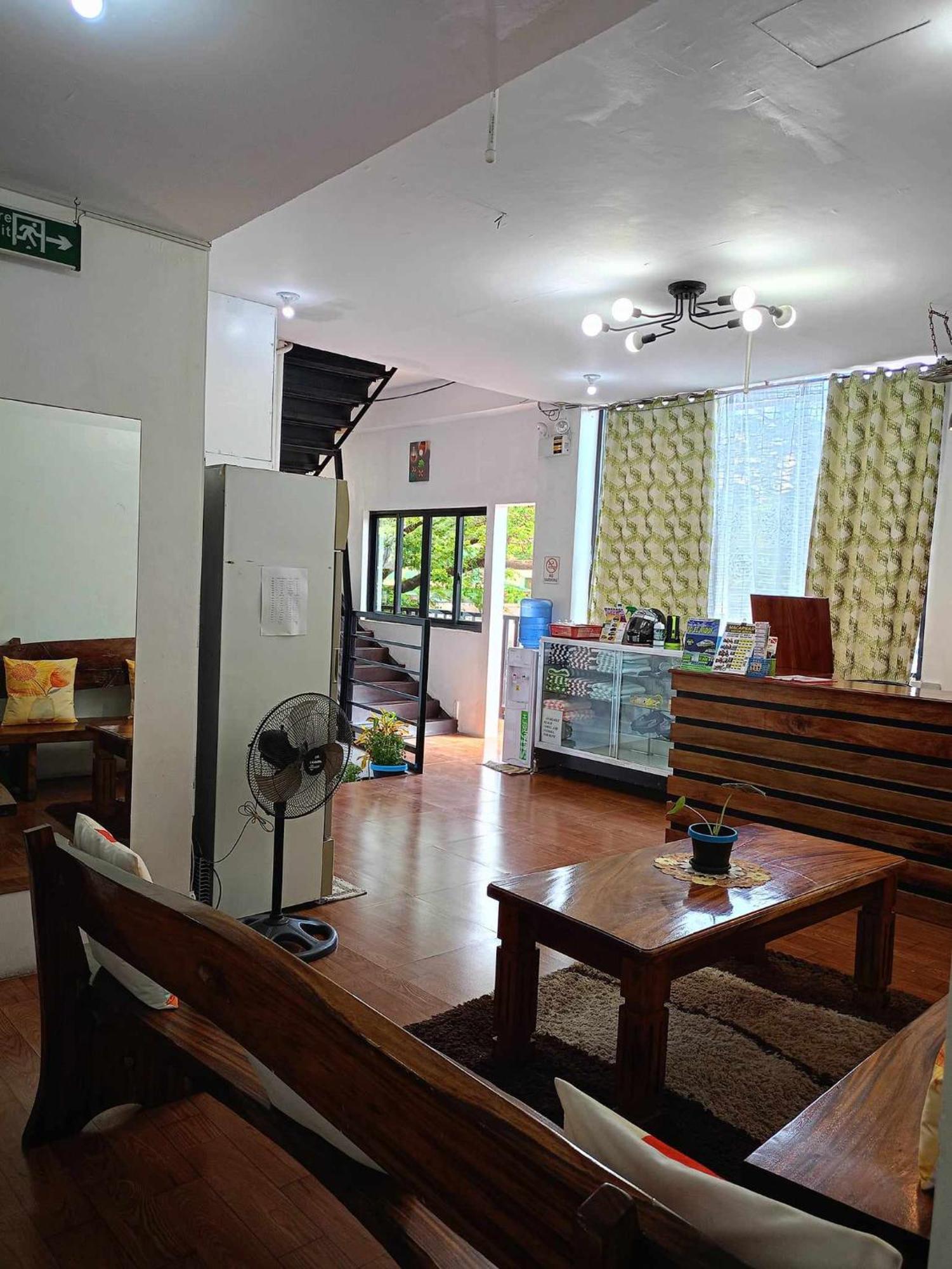 Alec Lodge Coron Exterior foto