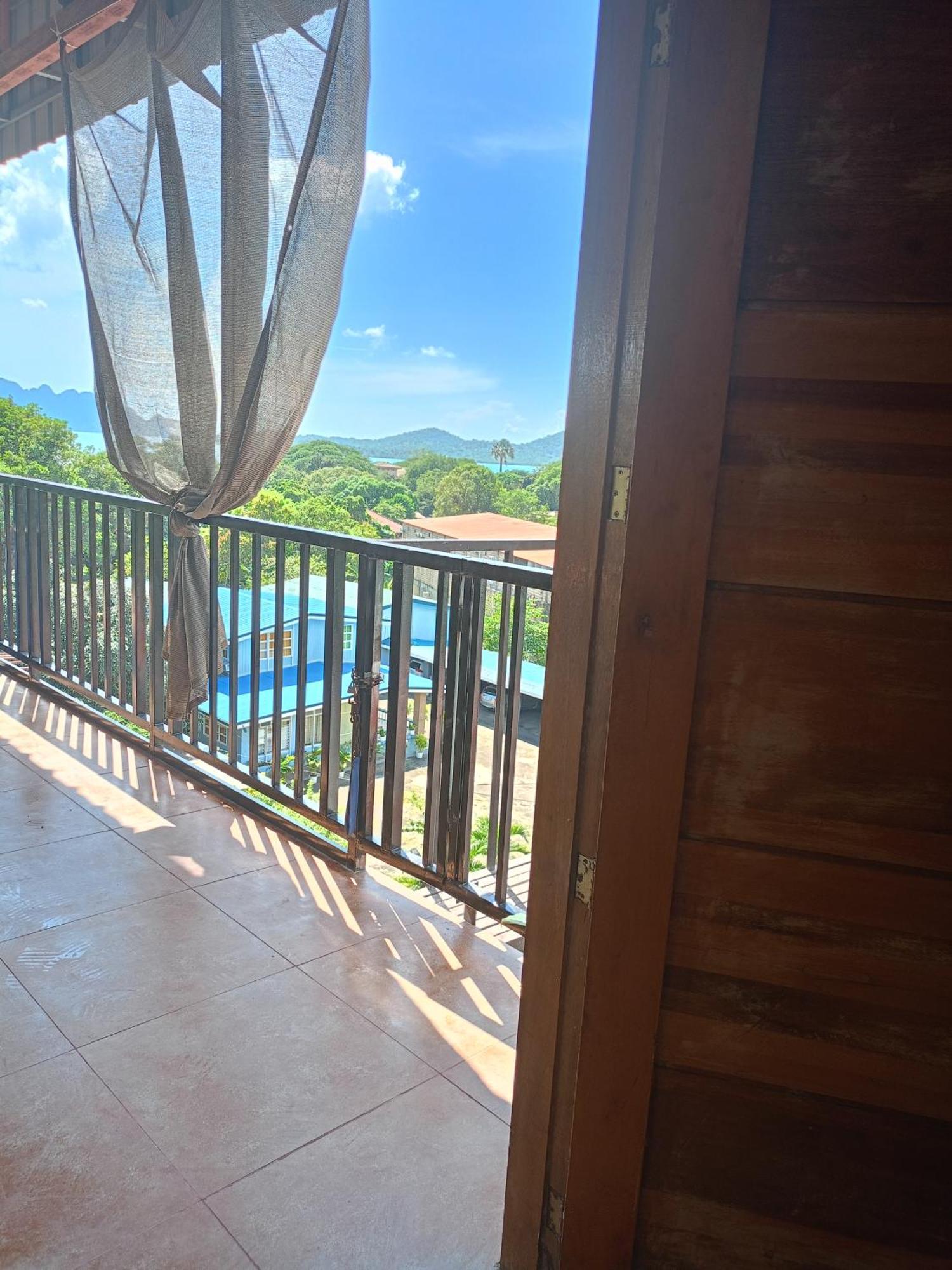 Alec Lodge Coron Exterior foto